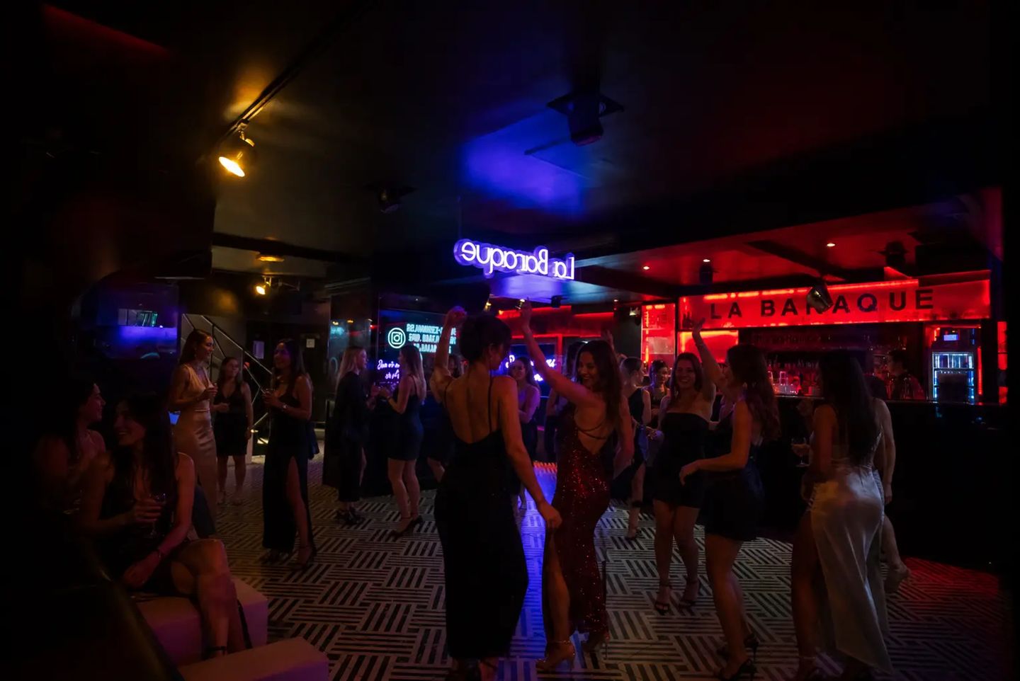 Piste de danse de la discothèque La Baraque